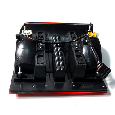 예산 친화적 인 24V LED 후방 꼬리 램프 4133-00059 King Long 버스 자동차 장착 HIGER